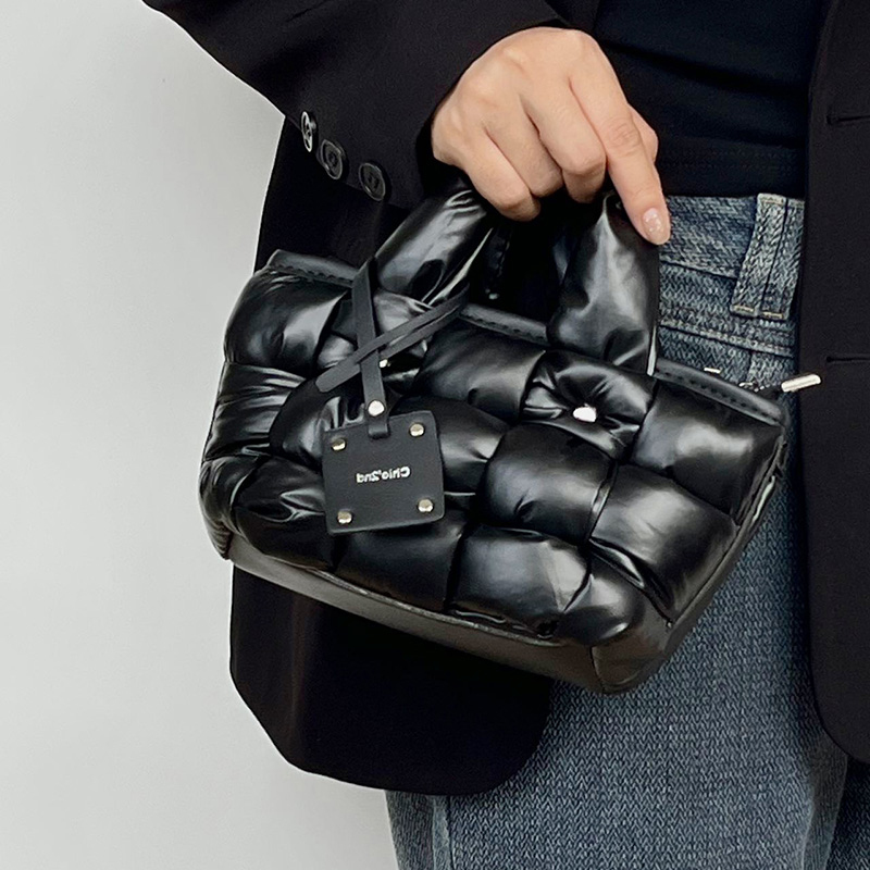 Women Bags In Trend - Bolsos de plumas negros, bolso de
